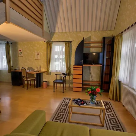 Ξενοδοχείο Fiester Hannes Burbach (Siegen-Wittgenstein)