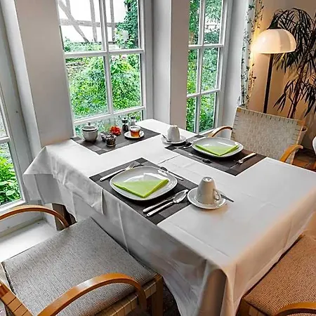 Fiester Hannes Hotel Burbach (Siegen-Wittgenstein)