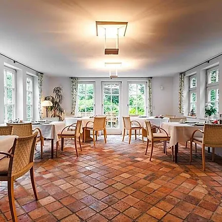 Fiester Hannes 3* Burbach (Siegen-Wittgenstein)