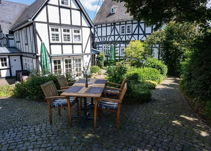Fiester Hannes Hotel Burbach (Siegen-Wittgenstein)